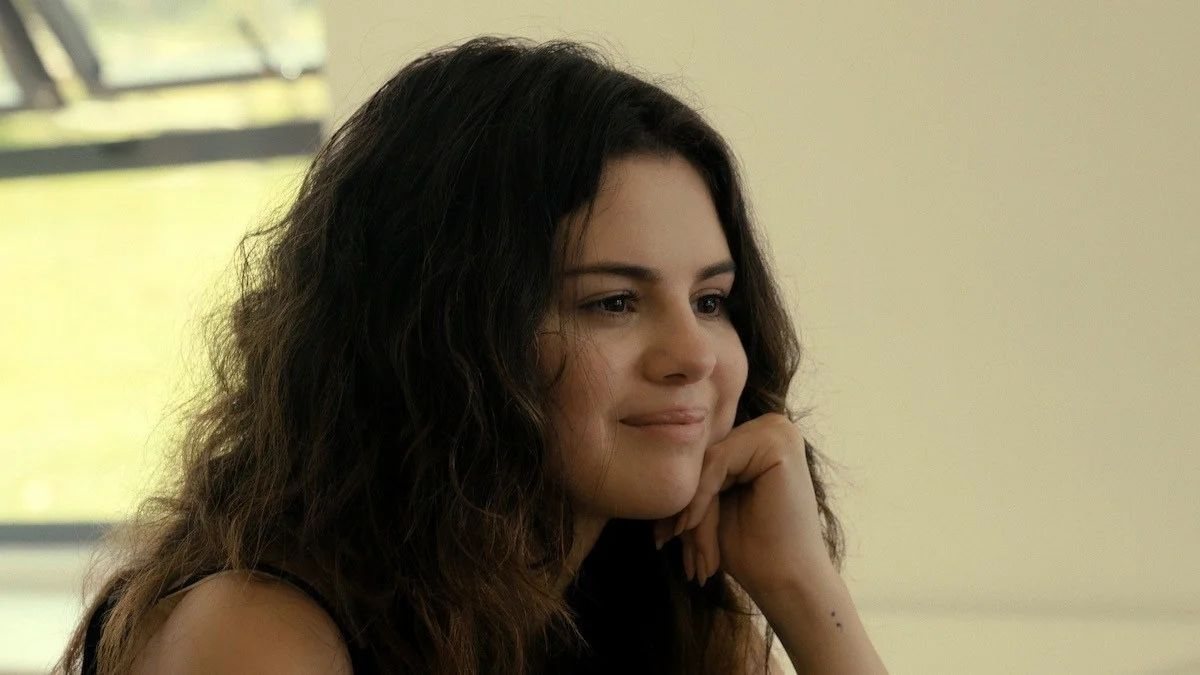 Selena Gomez révèle que le vapotage à la nicotine a modifié sa voix