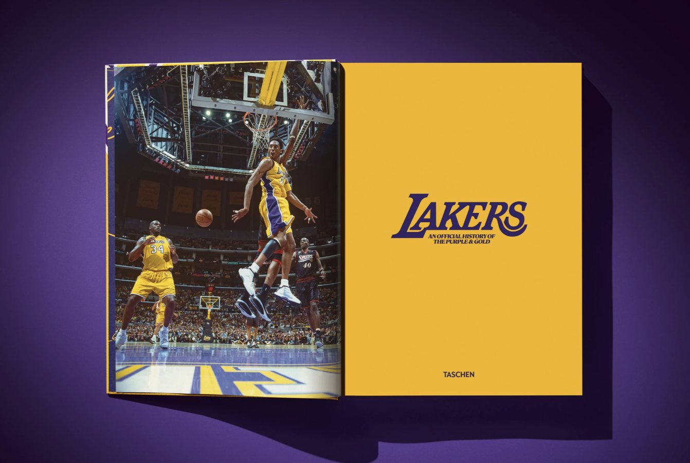 Les Lakers publient un livre photo officiel retraçant sept décennies d'histoire