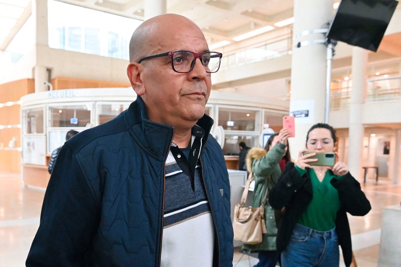 Le tribunal administratif de Paris annule l'expulsion « en urgence absolue » de l'influenceur Doualemn