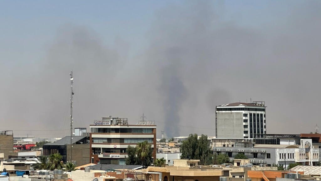 L'armée américaine intercepte des missiles iraniens et frappe des milices pro-Téhéran en Irak