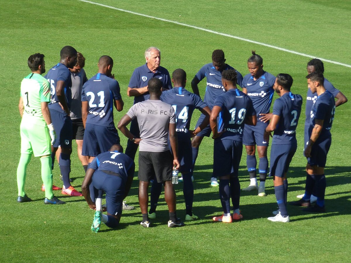 Le Paris FC bat Strasbourg et grimpe provisoirement sur le podium