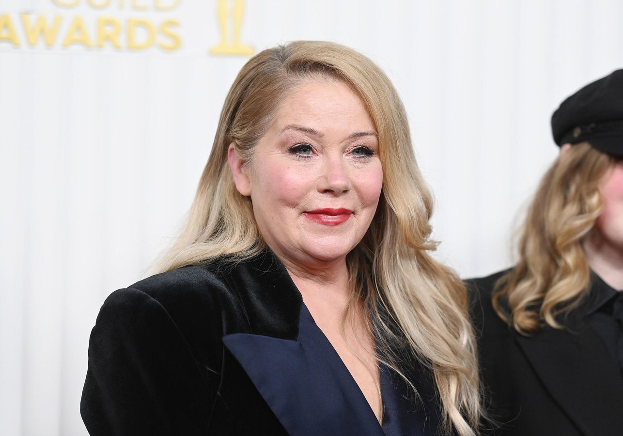 Christina Applegate rassure la communauté SEP après un faux diagnostic