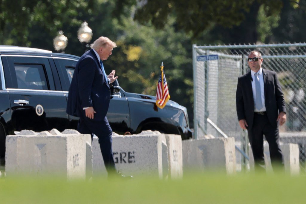 Trump réunit son cabinet à Camp David