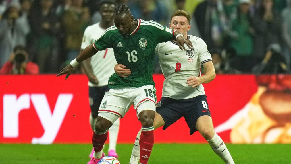 Coupe du monde 2026: le Mexique réduit l’écart face à l’Angleterre en huitièmes de finale
