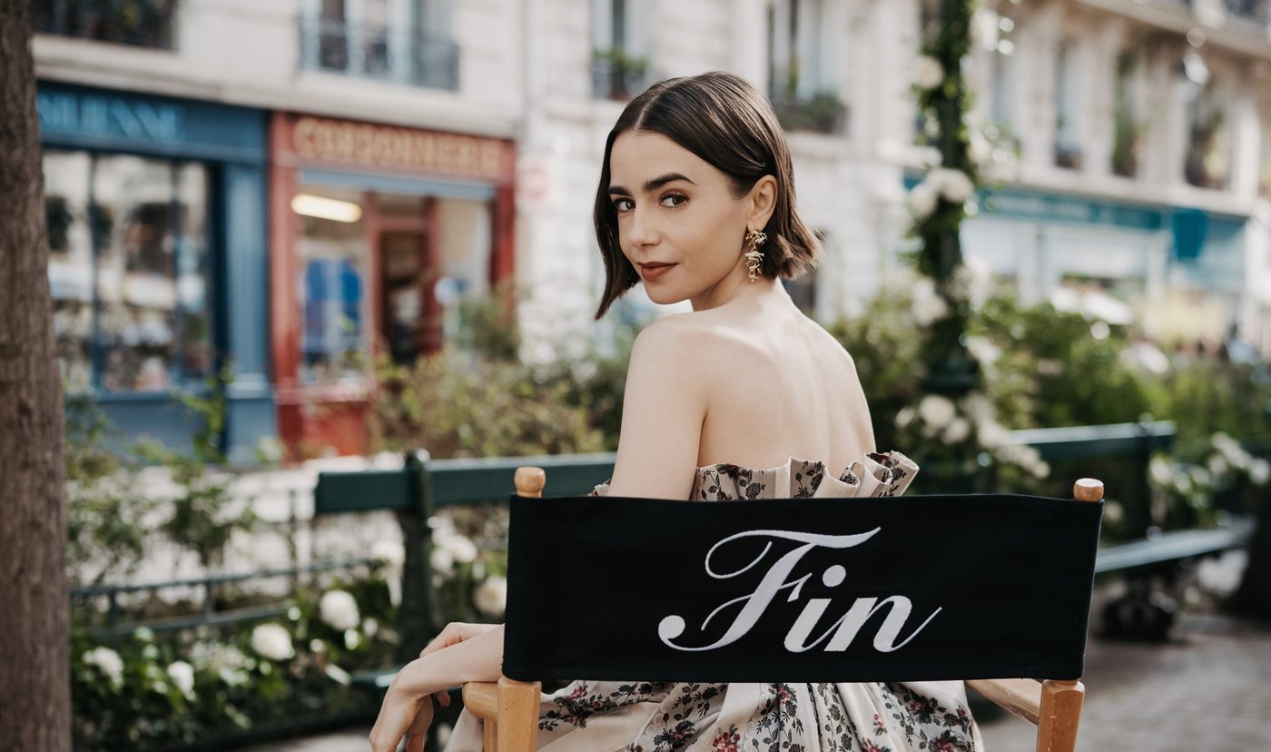 Lily Collins tourne la dernière saison d'Emily in Paris