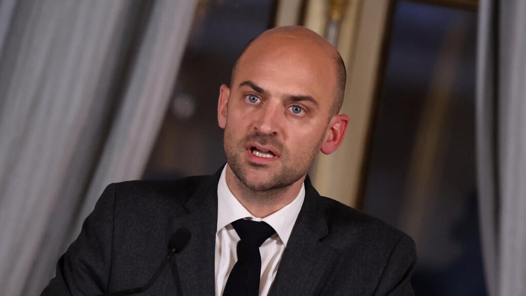 Paris dénonce une « action d’intimidation extrêmement grave » contre deux diplomates en Iran