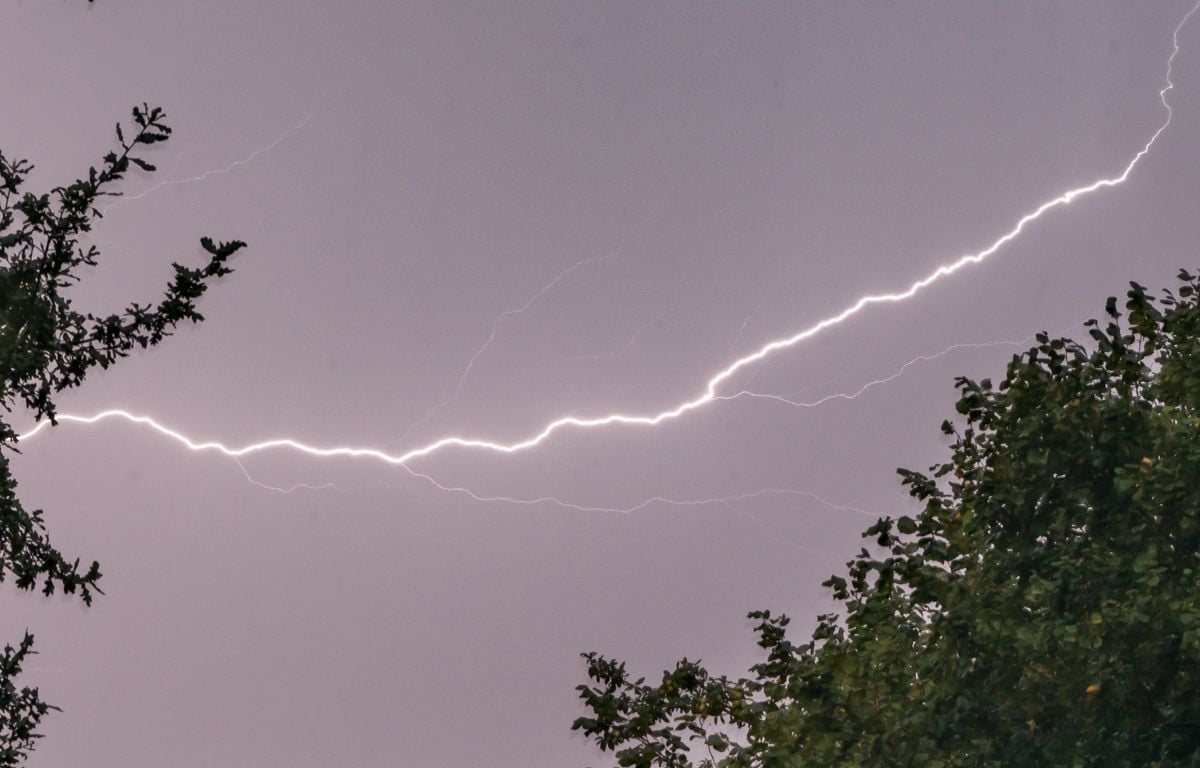 Sept départements du sud-ouest en vigilance orange aux orages, 20 toujours en alerte canicule