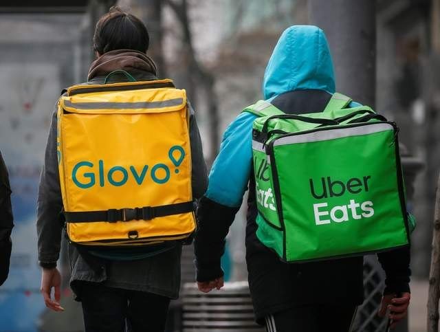 Uber rachète Delivery Hero, propriétaire de Glovo, pour 15 milliards de dollars
