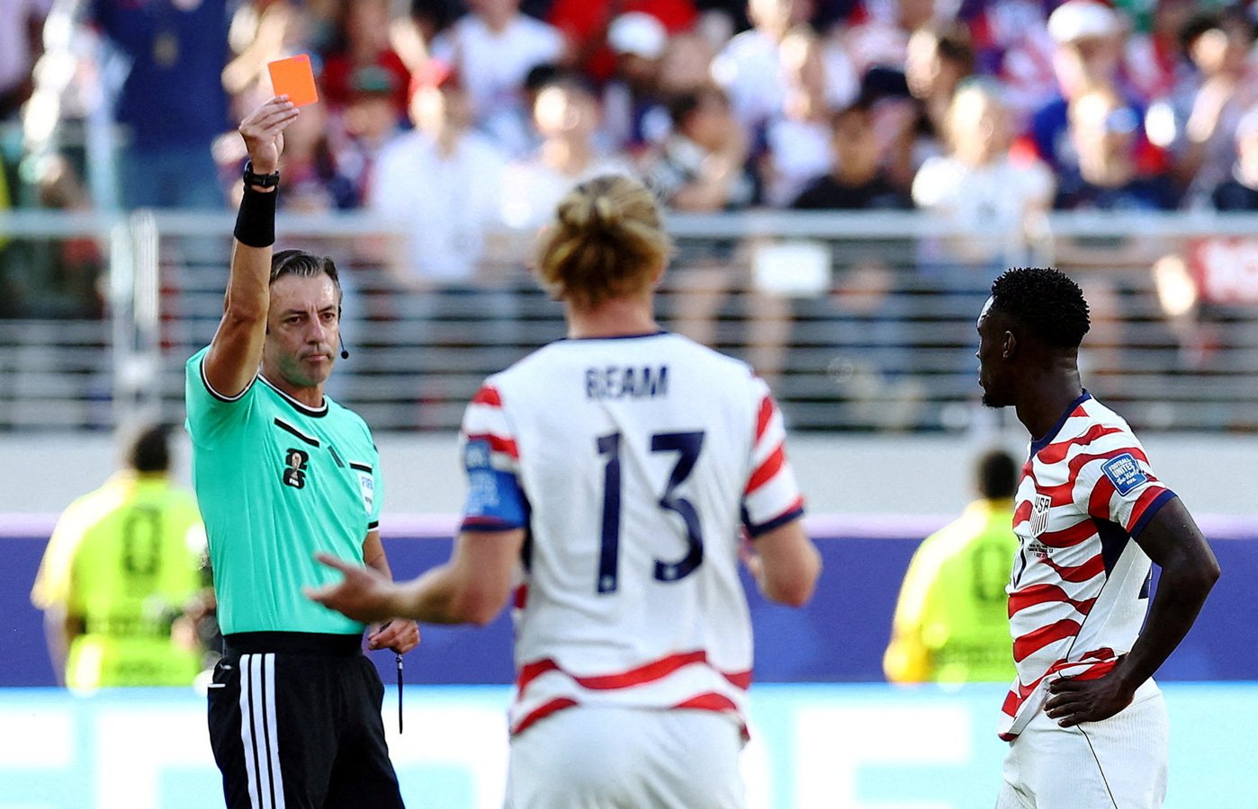 L'UEFA accuse la FIFA d'ingérence après la levée de la suspension de Folarin Balogun
