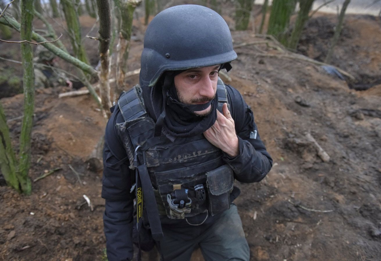 Le photojournaliste français Antoni Lallican décoré de la Légion d’honneur à titre posthume