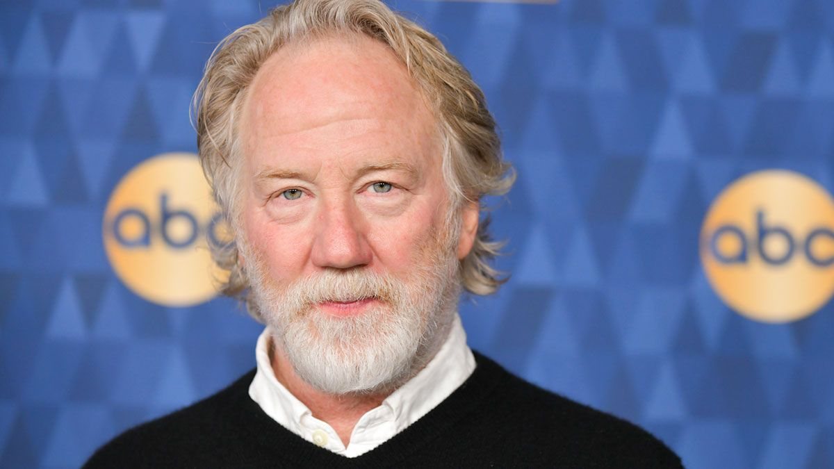 Un juge du Nouveau-Mexique annule l'inculpation de Timothy Busfield
