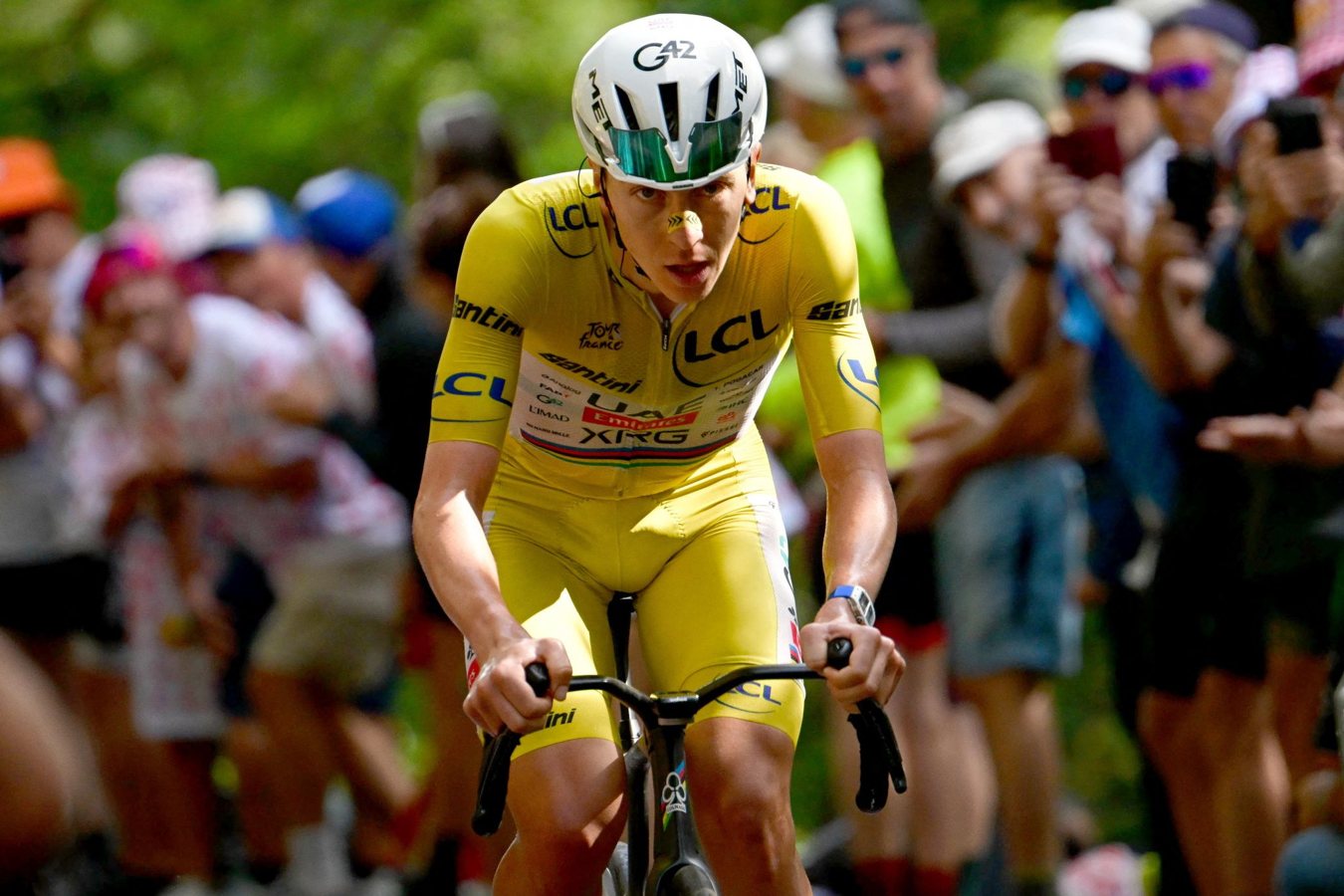 Tour de France 2026: Tadej Pogacar remporte la 14e étape, Paul Seixas s'empare du maillot blanc