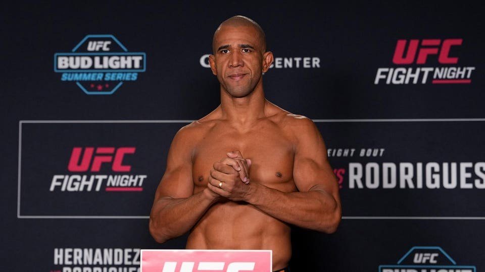 Gregory « Robocop » Rodrigues, tête d’affiche de l’UFC Sacramento, vise le sommet des poids moyens